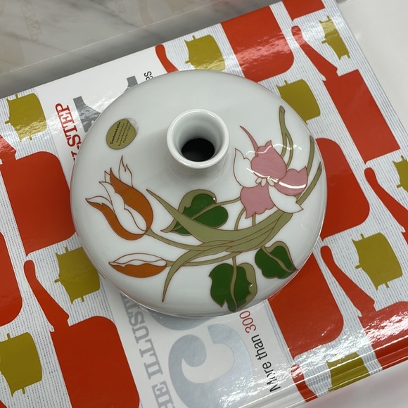 Porcelain ARZBERG vase Made in Germany 🇩🇪 - Picture 9 of 9